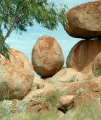 the devil's marbles