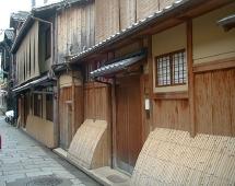 The wooden houses in Gion